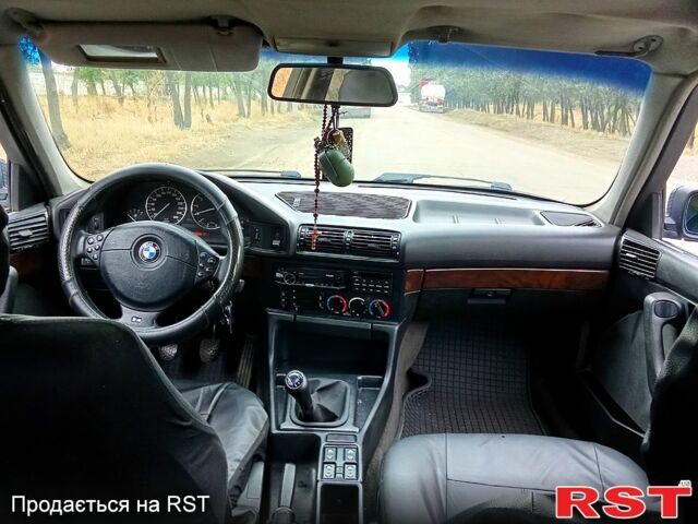 Синий БМВ 5 Серия, объемом двигателя 2.5 л и пробегом 0 тыс. км за 2200 $, фото 7 на Automoto.ua