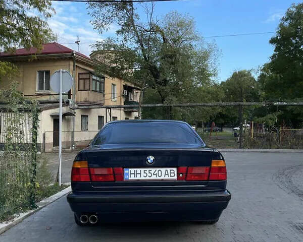 Синій БМВ 5 Серія, об'ємом двигуна 2.3 л та пробігом 295 тис. км за 5000 $, фото 8 на Automoto.ua