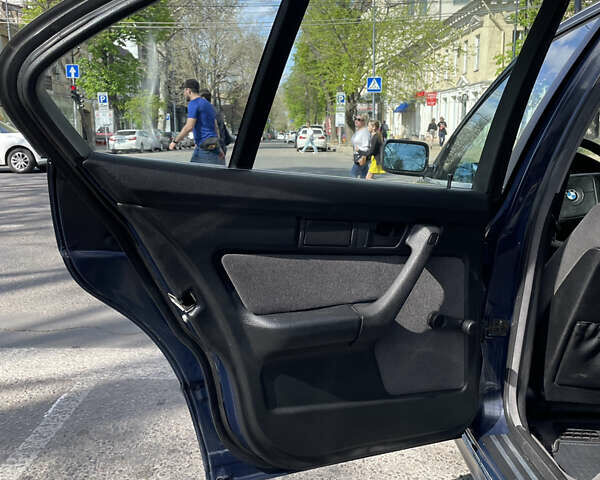 Синій БМВ 5 Серія, об'ємом двигуна 2.3 л та пробігом 295 тис. км за 5000 $, фото 20 на Automoto.ua