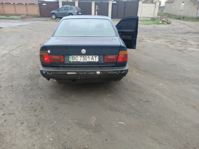 Синій БМВ 5 Серія, об'ємом двигуна 2 л та пробігом 2 тис. км за 1400 $, фото 5 на Automoto.ua