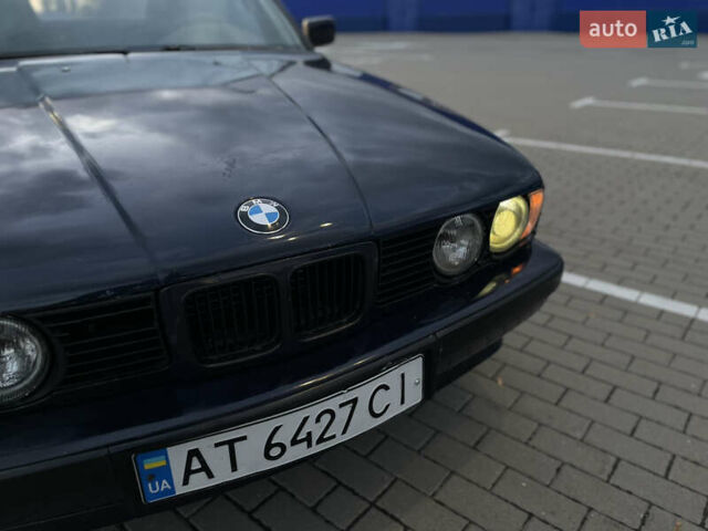 Синий БМВ 5 Серия, объемом двигателя 1.8 л и пробегом 377 тыс. км за 1350 $, фото 2 на Automoto.ua