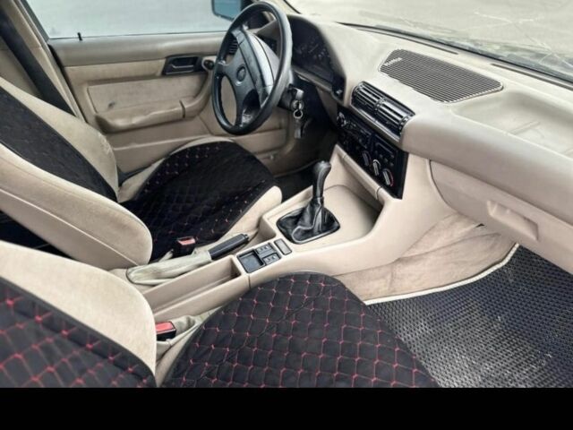 Синій БМВ 5 Серія, об'ємом двигуна 1.8 л та пробігом 330 тис. км за 1500 $, фото 4 на Automoto.ua