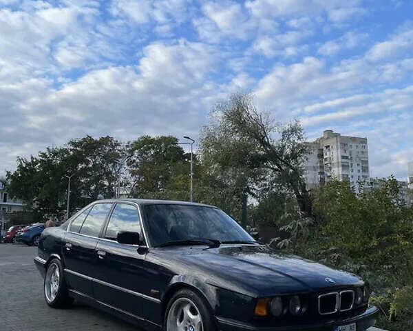 Синій БМВ 5 Серія, об'ємом двигуна 2.3 л та пробігом 295 тис. км за 5000 $, фото 5 на Automoto.ua