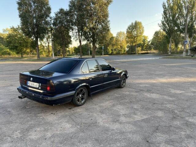 Синий БМВ 5 Серия, объемом двигателя 2 л и пробегом 450 тыс. км за 2200 $, фото 3 на Automoto.ua