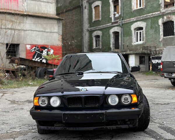 Синий БМВ 5 Серия, объемом двигателя 2 л и пробегом 500 тыс. км за 3750 $, фото 7 на Automoto.ua