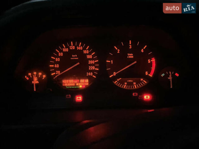 Синий БМВ 5 Серия, объемом двигателя 2.5 л и пробегом 469 тыс. км за 2499 $, фото 13 на Automoto.ua