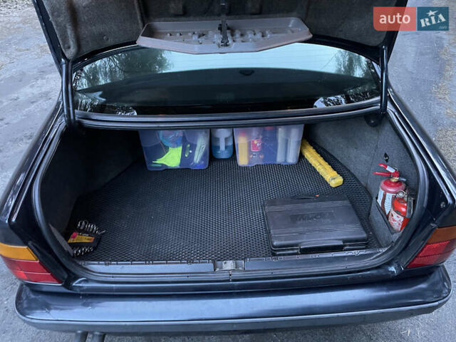 Синий БМВ 5 Серия, объемом двигателя 2 л и пробегом 362 тыс. км за 4100 $, фото 14 на Automoto.ua