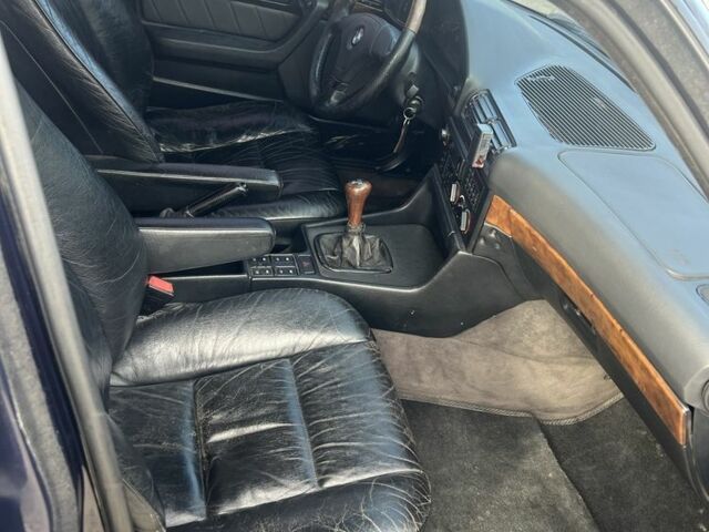 Синій БМВ 5 Серія, об'ємом двигуна 2.5 л та пробігом 550 тис. км за 2700 $, фото 6 на Automoto.ua