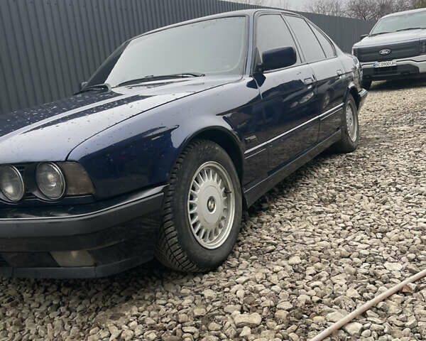 Синий БМВ 5 Серия, объемом двигателя 2.5 л и пробегом 552 тыс. км за 3500 $, фото 5 на Automoto.ua