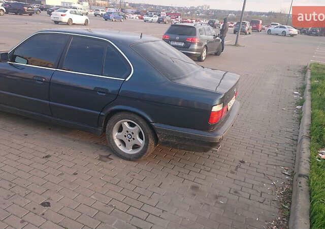 Синій БМВ 5 Серія, об'ємом двигуна 0 л та пробігом 310 тис. км за 5000 $, фото 1 на Automoto.ua