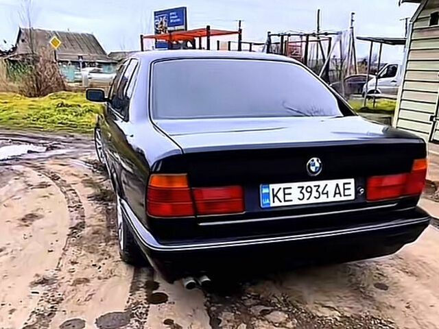 Синій БМВ 5 Серія, об'ємом двигуна 2 л та пробігом 360 тис. км за 2400 $, фото 7 на Automoto.ua