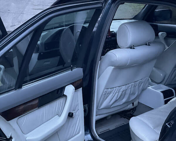 Синий БМВ 5 Серия, объемом двигателя 2 л и пробегом 362 тыс. км за 4100 $, фото 6 на Automoto.ua