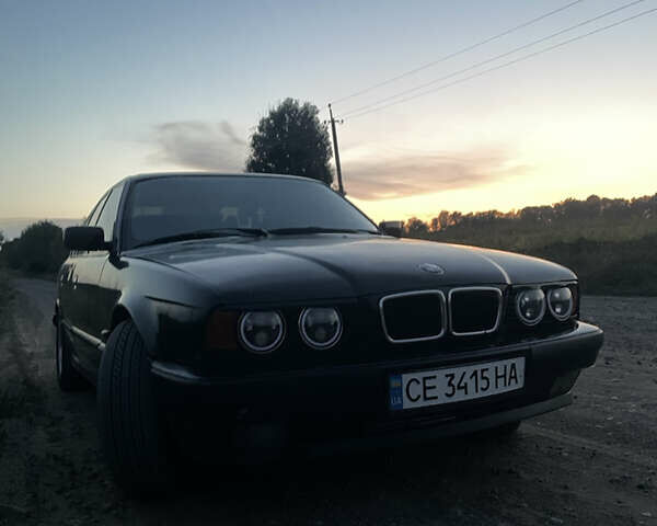 Синий БМВ 5 Серия, объемом двигателя 2.5 л и пробегом 469 тыс. км за 2499 $, фото 2 на Automoto.ua