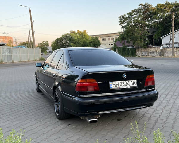 Синий БМВ 5 Серия, объемом двигателя 2.49 л и пробегом 570 тыс. км за 3900 $, фото 4 на Automoto.ua