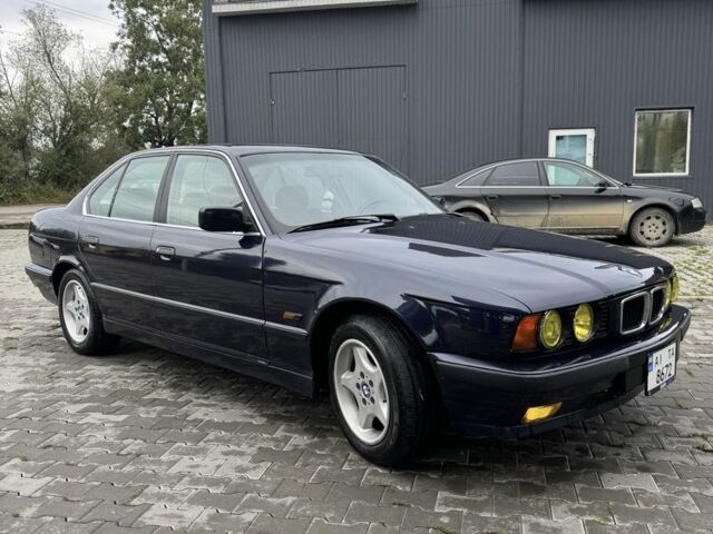 Синий БМВ 5 Серия, объемом двигателя 2 л и пробегом 490 тыс. км за 4300 $, фото 3 на Automoto.ua