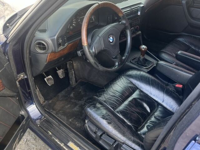 Синій БМВ 5 Серія, об'ємом двигуна 2.5 л та пробігом 550 тис. км за 2700 $, фото 5 на Automoto.ua