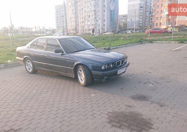 Синій БМВ 5 Серія, об'ємом двигуна 0 л та пробігом 310 тис. км за 5000 $, фото 6 на Automoto.ua