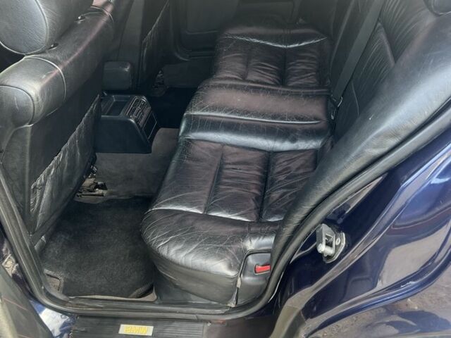 Синій БМВ 5 Серія, об'ємом двигуна 2.5 л та пробігом 550 тис. км за 2700 $, фото 7 на Automoto.ua