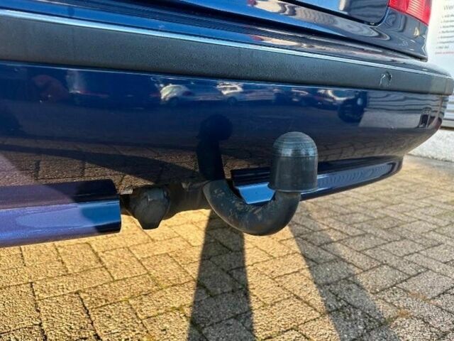 Синій БМВ 5 Серія, об'ємом двигуна 2.8 л та пробігом 270 тис. км за 2700 $, фото 3 на Automoto.ua