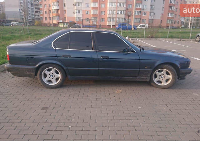 Синій БМВ 5 Серія, об'ємом двигуна 0 л та пробігом 310 тис. км за 5000 $, фото 4 на Automoto.ua