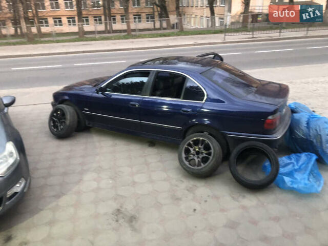 Синий БМВ 5 Серия, объемом двигателя 2.49 л и пробегом 380 тыс. км за 4500 $, фото 4 на Automoto.ua