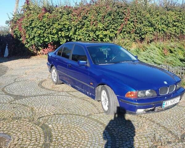 Синий БМВ 5 Серия, объемом двигателя 2 л и пробегом 450 тыс. км за 4999 $, фото 5 на Automoto.ua