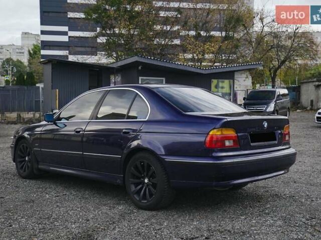 Синий БМВ 5 Серия, объемом двигателя 2.8 л и пробегом 332 тыс. км за 4150 $, фото 7 на Automoto.ua