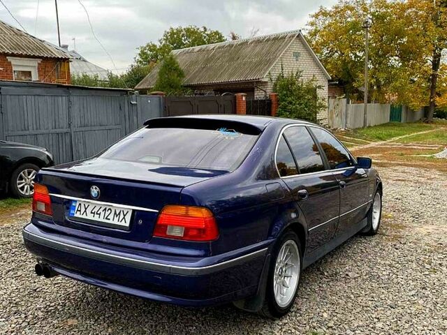 Синий БМВ 5 Серия, объемом двигателя 2.5 л и пробегом 320 тыс. км за 4000 $, фото 5 на Automoto.ua