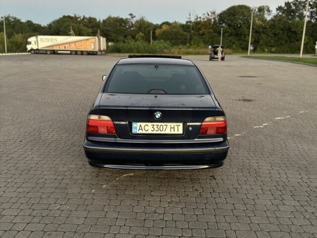 Синий БМВ 5 Серия, объемом двигателя 2.5 л и пробегом 450 тыс. км за 3699 $, фото 4 на Automoto.ua