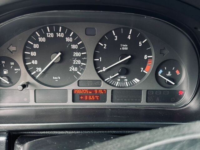 Синий БМВ 5 Серия, объемом двигателя 2 л и пробегом 400 тыс. км за 5500 $, фото 7 на Automoto.ua