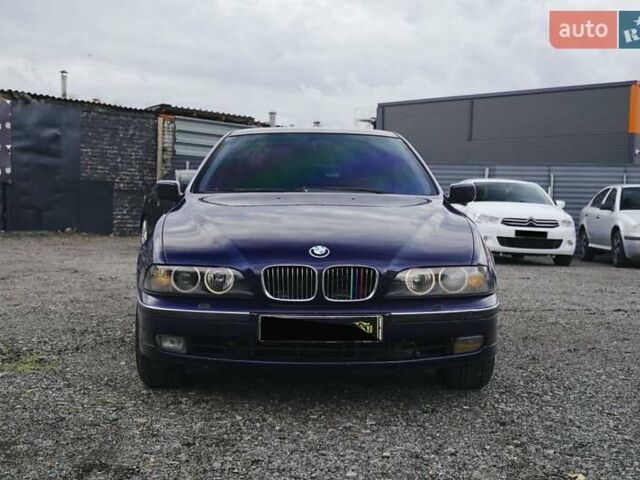 Синий БМВ 5 Серия, объемом двигателя 2.8 л и пробегом 332 тыс. км за 4150 $, фото 3 на Automoto.ua