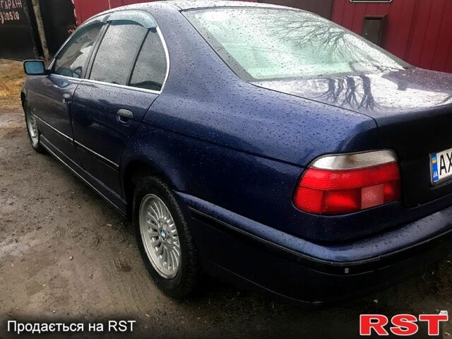 Синий БМВ 5 Серия, объемом двигателя 2 л и пробегом 350 тыс. км за 3000 $, фото 2 на Automoto.ua