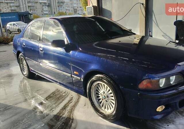 Синий БМВ 5 Серия, объемом двигателя 2.8 л и пробегом 362 тыс. км за 3999 $, фото 8 на Automoto.ua