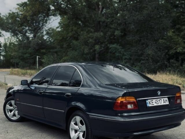 Синий БМВ 5 Серия, объемом двигателя 2 л и пробегом 400 тыс. км за 5500 $, фото 2 на Automoto.ua