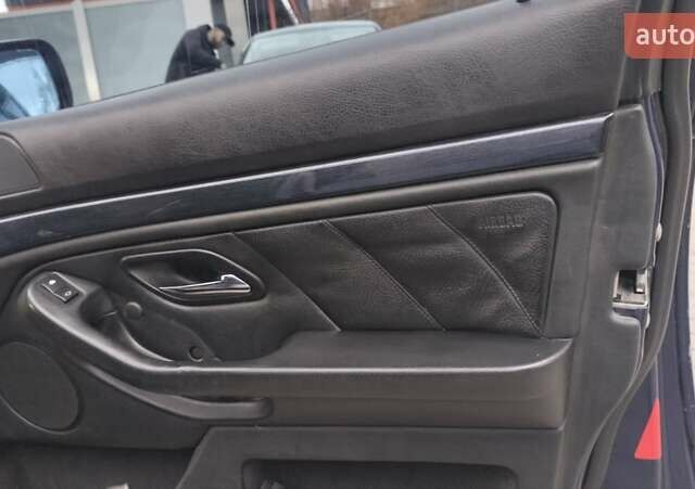 Синий БМВ 5 Серия, объемом двигателя 2.8 л и пробегом 362 тыс. км за 3999 $, фото 1 на Automoto.ua