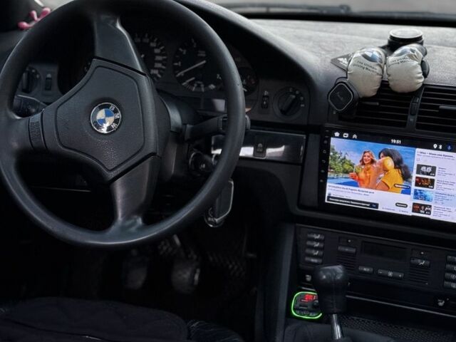 Синій БМВ 5 Серія, об'ємом двигуна 2 л та пробігом 3 тис. км за 3999 $, фото 9 на Automoto.ua