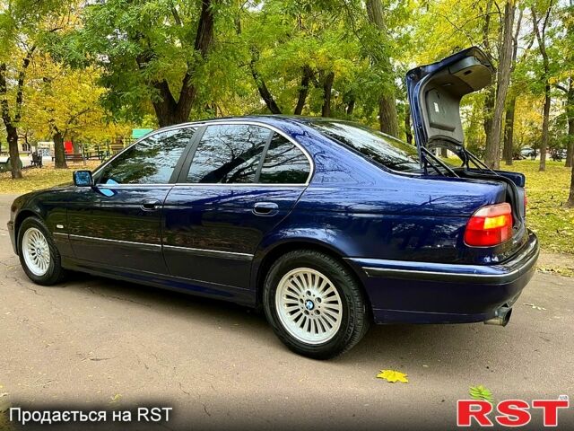 Синий БМВ 5 Серия, объемом двигателя 2.8 л и пробегом 300 тыс. км за 3800 $, фото 8 на Automoto.ua