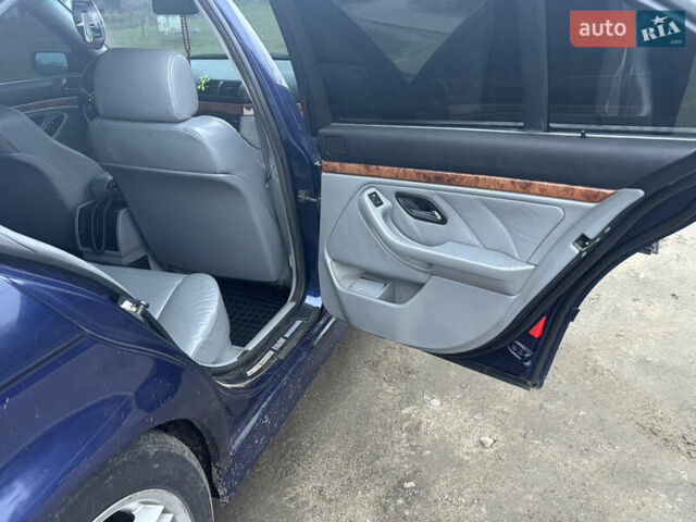 Синій БМВ 5 Серія, об'ємом двигуна 2.8 л та пробігом 347 тис. км за 4600 $, фото 9 на Automoto.ua