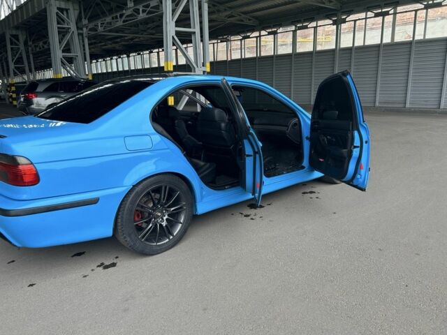 Синий БМВ 5 Серия, объемом двигателя 4.4 л и пробегом 400 тыс. км за 4200 $, фото 8 на Automoto.ua