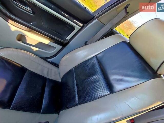 Синий БМВ 5 Серия, объемом двигателя 2.8 л и пробегом 360 тыс. км за 5000 $, фото 6 на Automoto.ua