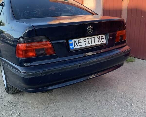 Синий БМВ 5 Серия, объемом двигателя 2.8 л и пробегом 350 тыс. км за 3700 $, фото 8 на Automoto.ua