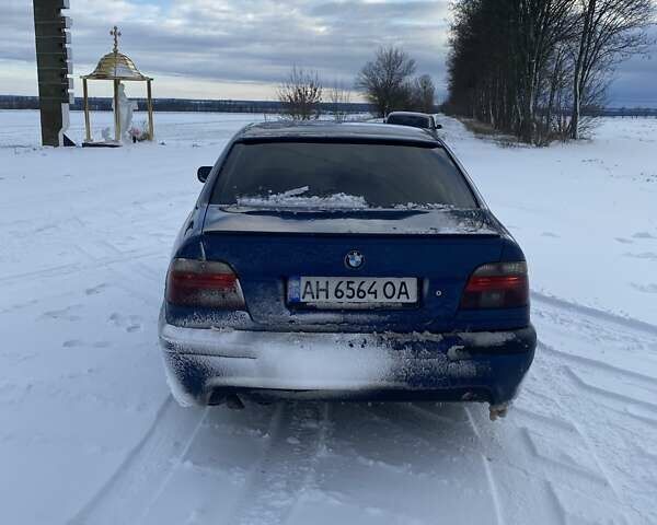 Синий БМВ 5 Серия, объемом двигателя 2.98 л и пробегом 210 тыс. км за 4999 $, фото 4 на Automoto.ua