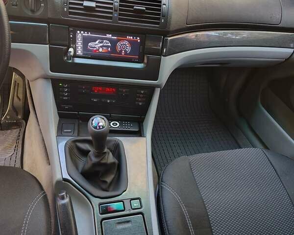 Синій БМВ 5 Серія, об'ємом двигуна 2.79 л та пробігом 457 тис. км за 5700 $, фото 40 на Automoto.ua