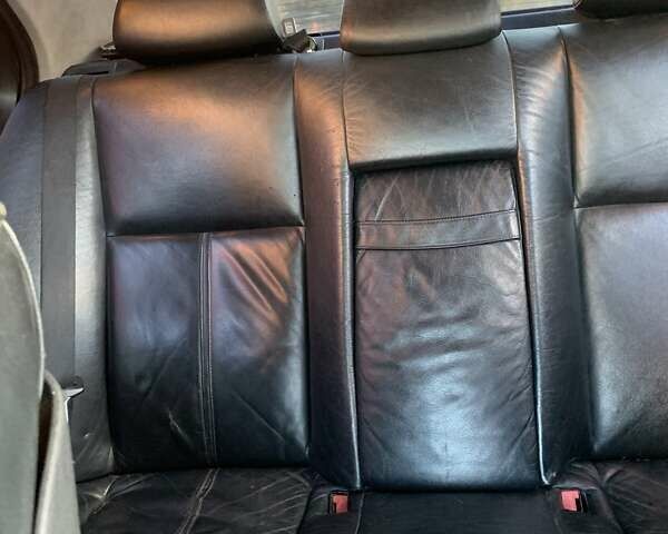 Синий БМВ 5 Серия, объемом двигателя 2.8 л и пробегом 350 тыс. км за 3700 $, фото 5 на Automoto.ua