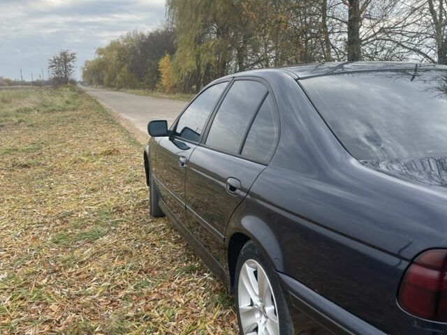 Синій БМВ 5 Серія, об'ємом двигуна 2 л та пробігом 3 тис. км за 4000 $, фото 6 на Automoto.ua