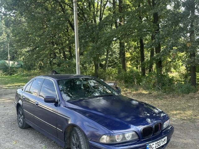 Синий БМВ 5 Серия, объемом двигателя 2 л и пробегом 350 тыс. км за 3100 $, фото 2 на Automoto.ua