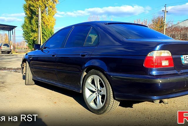 Синий БМВ 5 Серия, объемом двигателя 2.5 л и пробегом 352 тыс. км за 4600 $, фото 2 на Automoto.ua