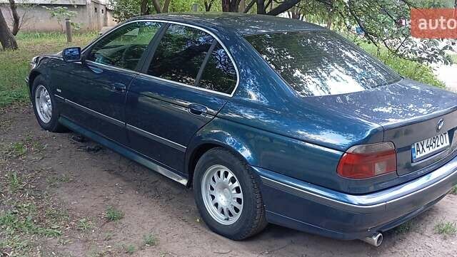 Синий БМВ 5 Серия, объемом двигателя 2.49 л и пробегом 360 тыс. км за 4000 $, фото 3 на Automoto.ua