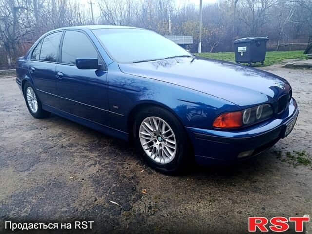 Синий БМВ 5 Серия, объемом двигателя 2.5 л и пробегом 370 тыс. км за 4999 $, фото 2 на Automoto.ua