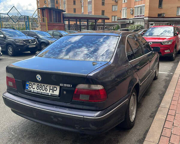 Синий БМВ 5 Серия, объемом двигателя 3.5 л и пробегом 485 тыс. км за 7000 $, фото 4 на Automoto.ua